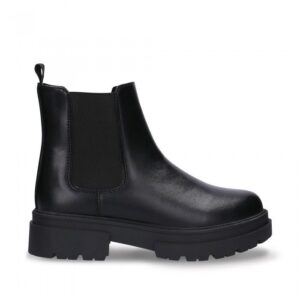 Black Rebe Chelsea Boots from Nae: Eco-Responsible Elegance for Everyday Wear