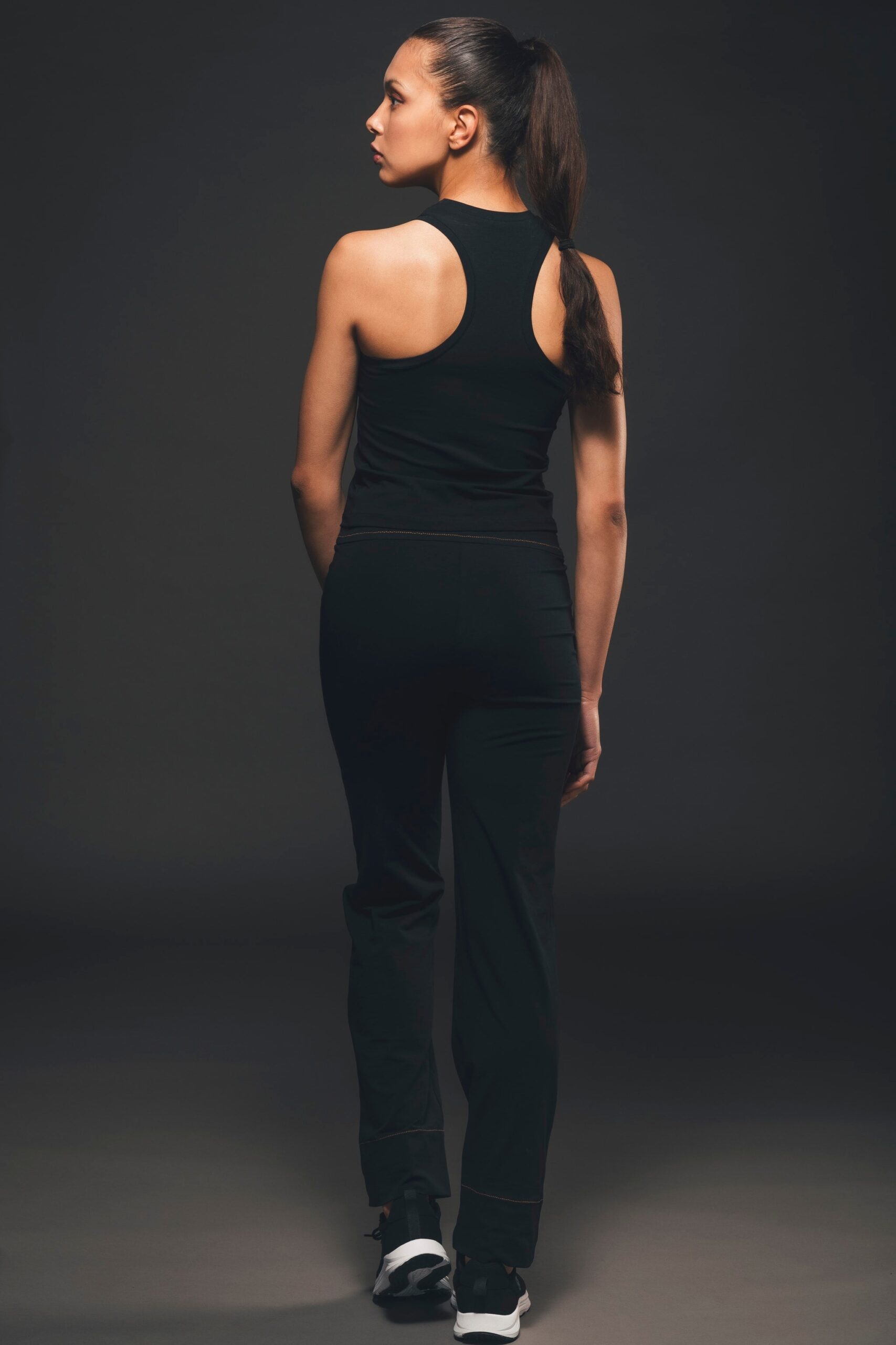 Top Eliza — coton bio, noir – Image 4