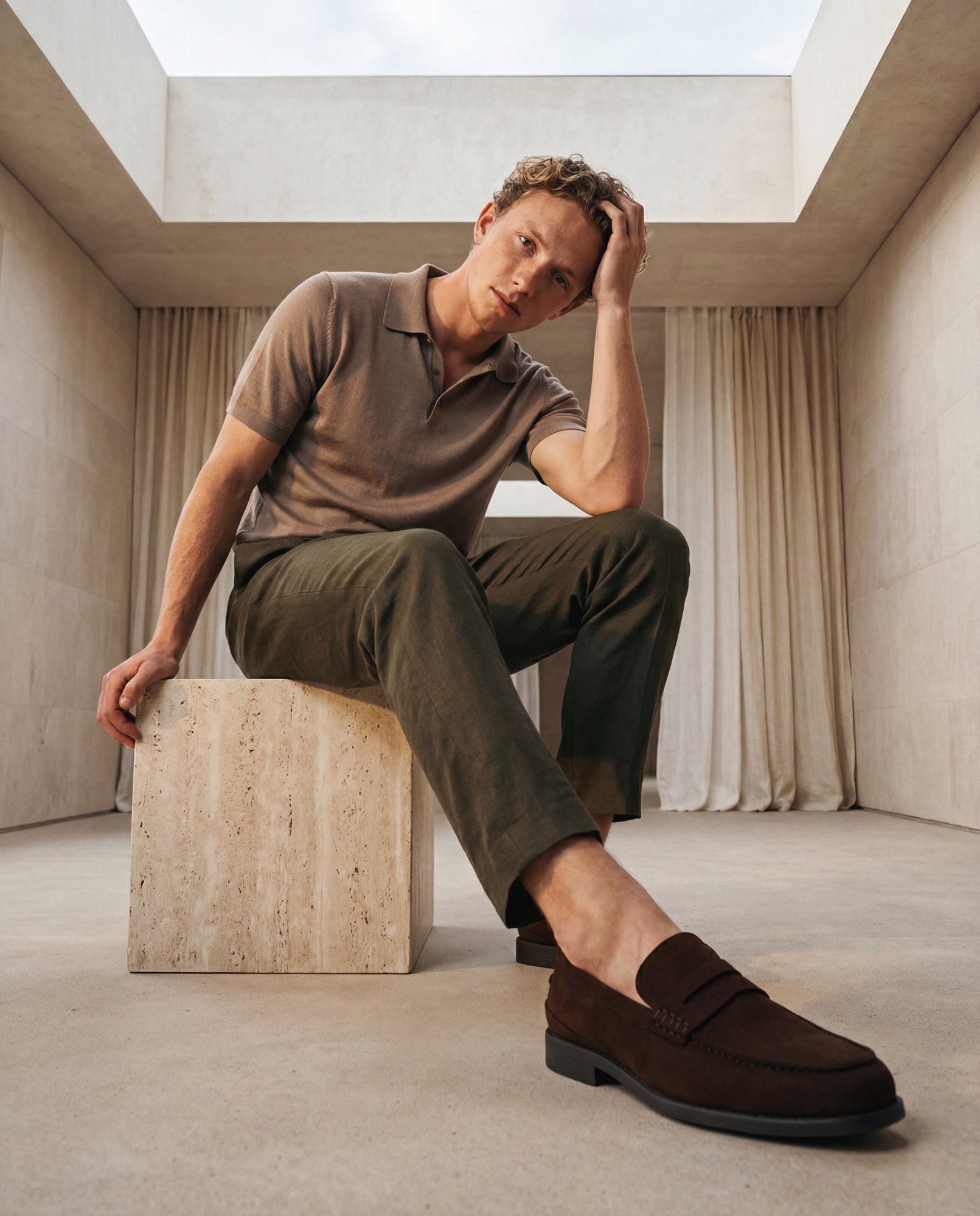 Chaussures Levi — microfibre, marron - Image 4